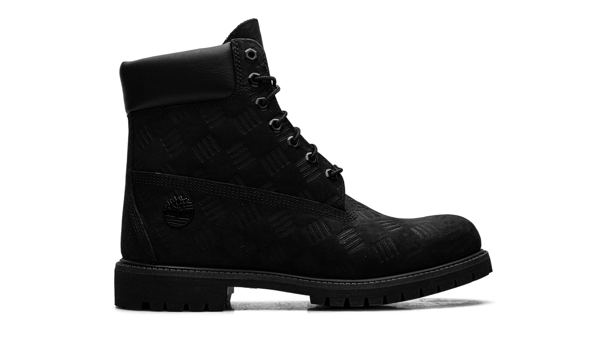 Premium Waterproof Boot "Black Debossed Print" TB0A2P6W A5K