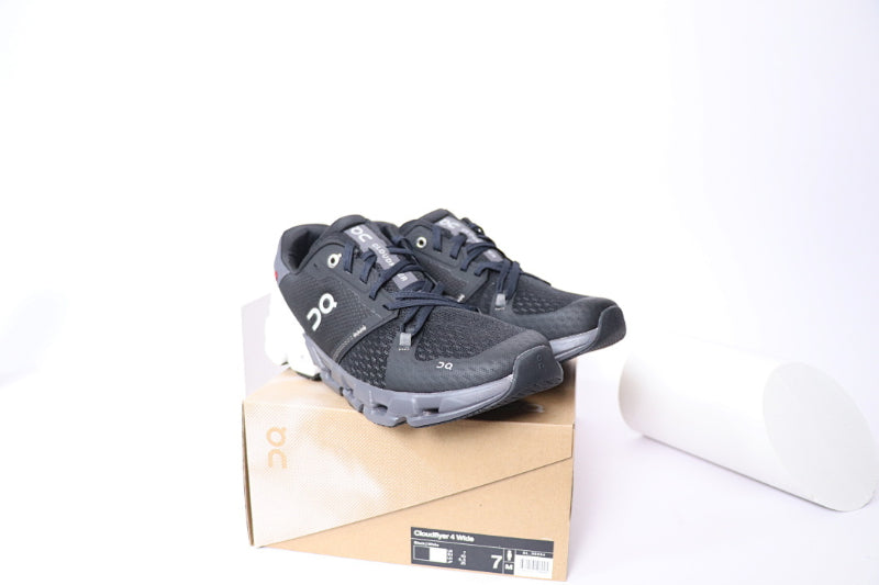 ON Cloudflyer4