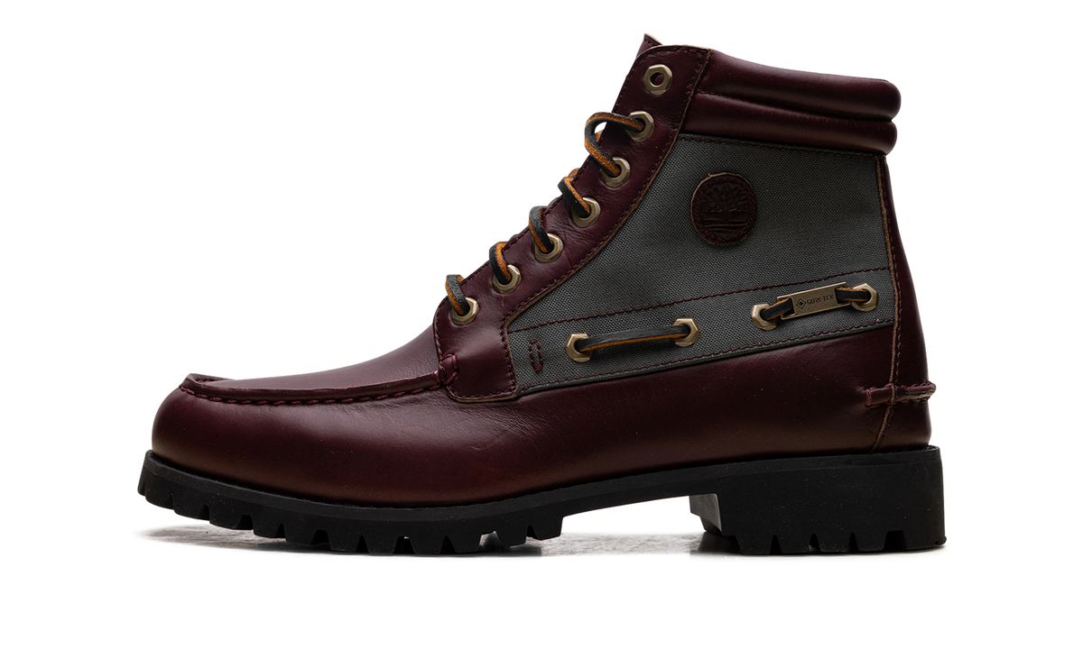 7 Eye Lug GORE-TEX Boot "Dark Red" TB0A6E4H EQ8