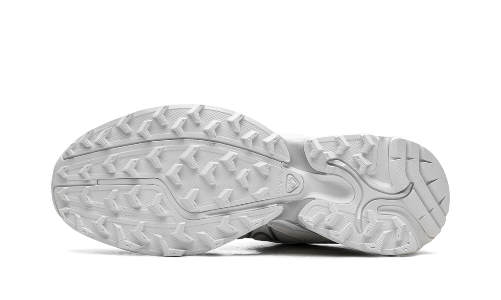 XT-Whisper White Lunar Rock Minimalist Trail Shoe with Quicklace™ System